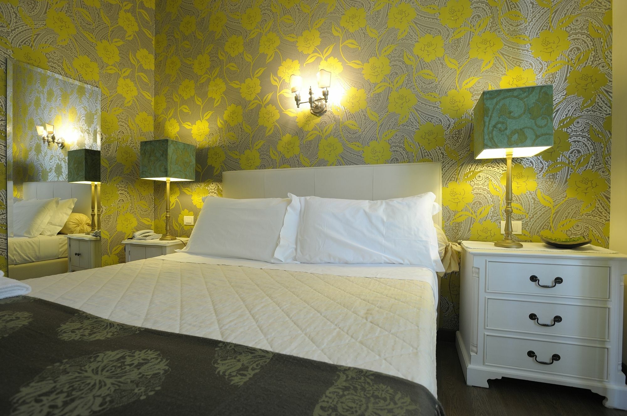 Luxury La Dimora Degli Angeli Bed and breakfast